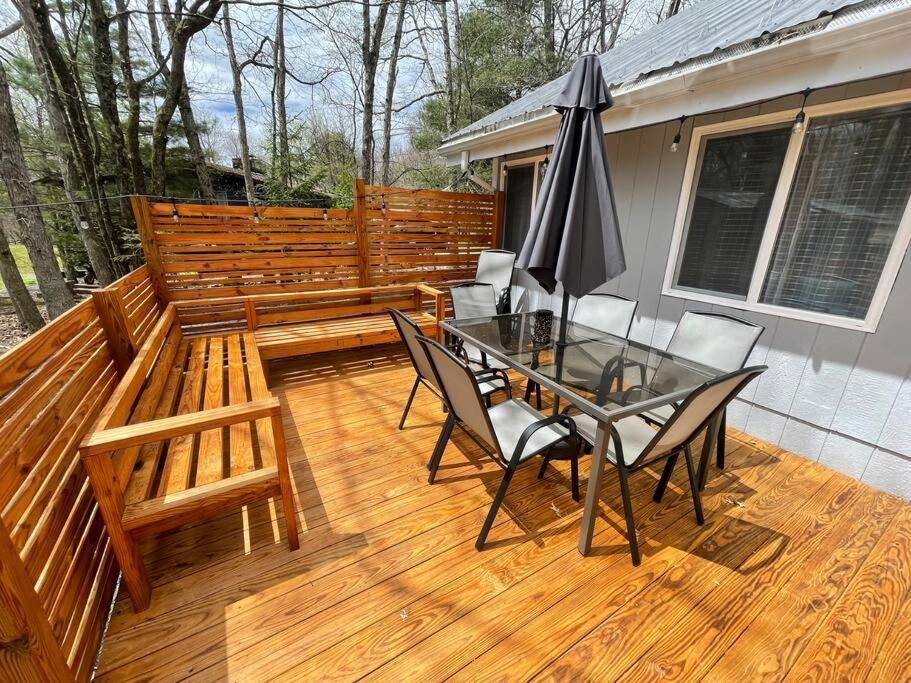 Modern Home Near Lake W Hottub, Game Room, Fireplace Albrightsville 外观 照片
