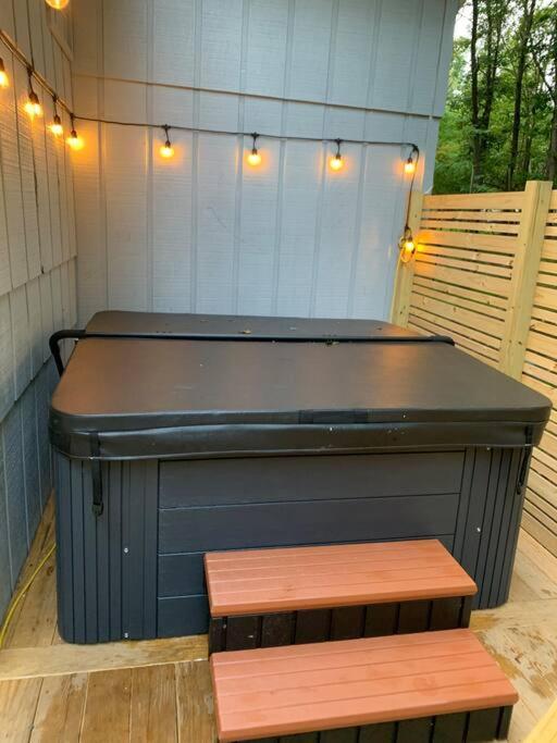 Modern Home Near Lake W Hottub, Game Room, Fireplace Albrightsville 外观 照片