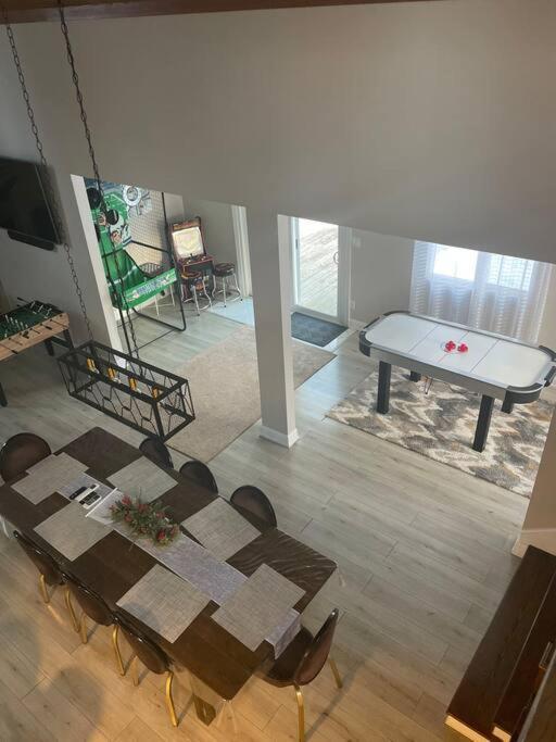 Modern Home Near Lake W Hottub, Game Room, Fireplace Albrightsville 外观 照片