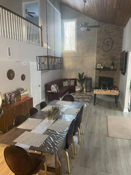 Modern Home Near Lake W Hottub, Game Room, Fireplace Albrightsville 外观 照片
